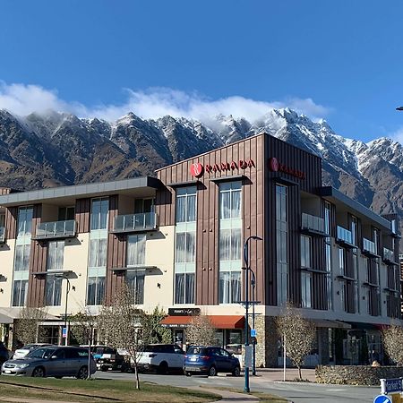 Ramada Suites By Wyndham Queenstown Remarkables Park Exterior foto